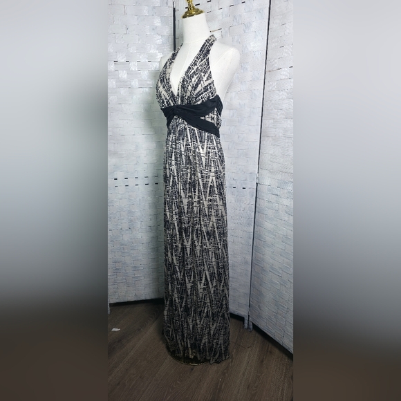 BCBGMAXAZRIA silk maxi dress - Picture 2 of 10